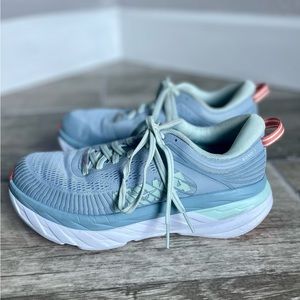 HOKA ONE ONE® Bondi 7 Sneaker